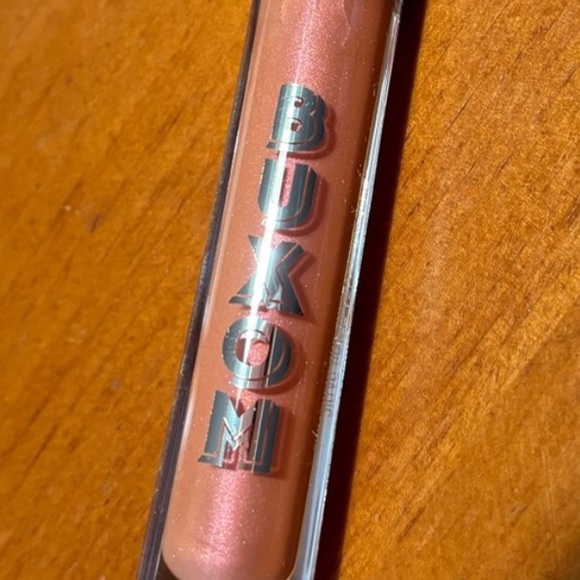 Buxom Full-On Lip Polish Lip Gloss - Picture 7 of 16